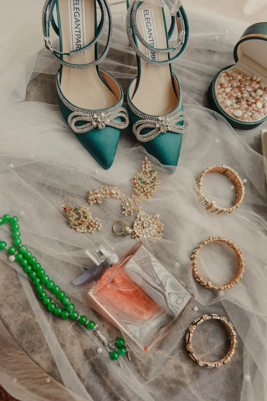 Bridal gown and personal details before the ceremony